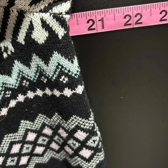 Tommy Hilfiger Wool Blend knit,scoop neck pullover,snowflake,metallic threads - Picture 8 of 11